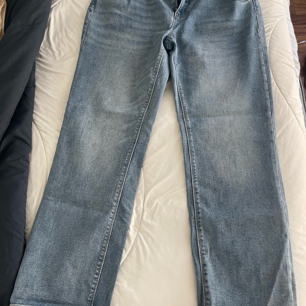 Hudson Jeans Relaxed Fit in Light Blue